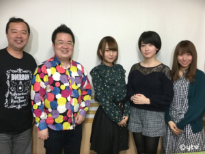 スワラジ収録スタジオで、ボク、和田ポン、富田さん、田中さん、夏怜さん。