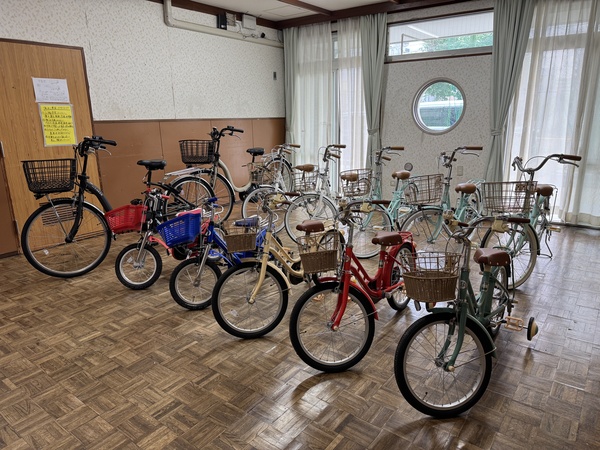 ▲贈呈した自転車