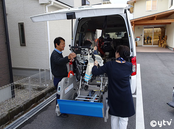 車両取扱い説明の様子