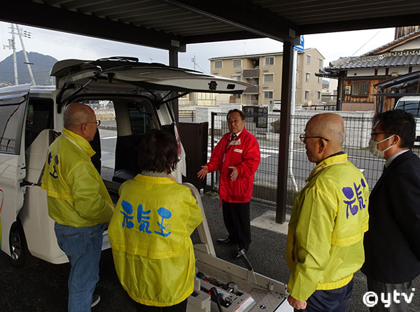 車両取扱い説明の様子