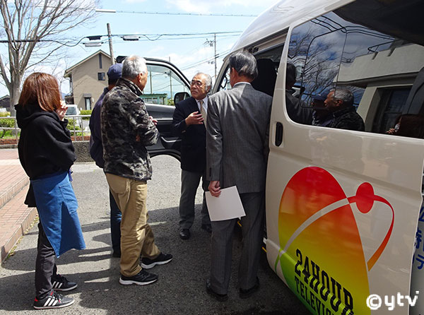 車両取り扱い説明の様子