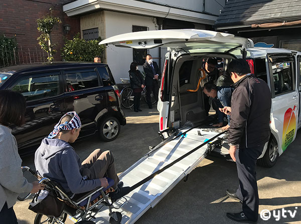 車両取扱い説明の様子