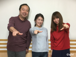 スワラジ収録スタジオにて、左からボク、さつきさん、夏怜さん