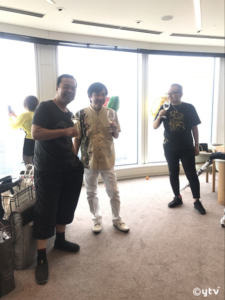 9月1日のランチパーティーにて。左からボク、和田薫さん、辻谷さん