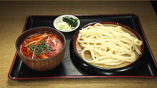 「武蔵野うどん たまや」