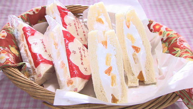 フルーツサンド