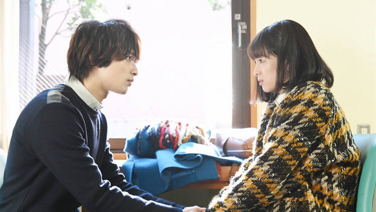 シロでもクロでもない世界で、パンダは笑う。