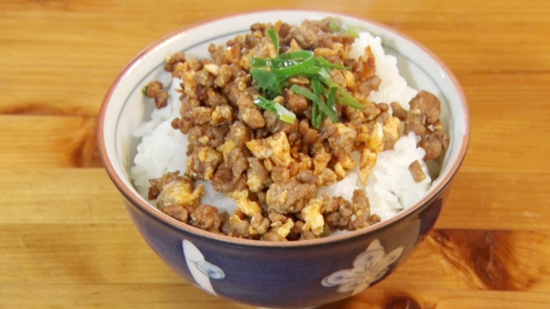 そぼろご飯(Do As Infinity　伴 都美子)