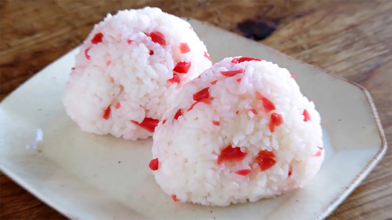 カリカリ梅おにぎり