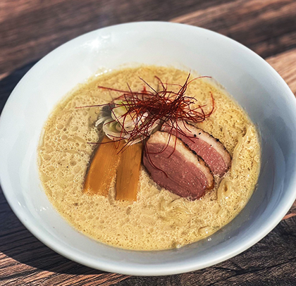 島そば　レヴン