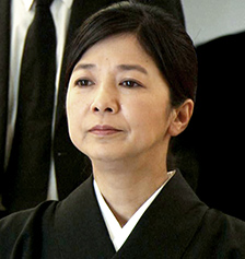 白鳥 桜子/宮崎 美子