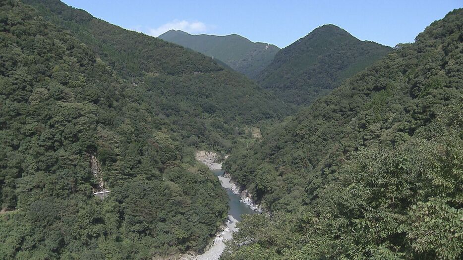 川辺川ダム建設予定地（熊本県相良村）