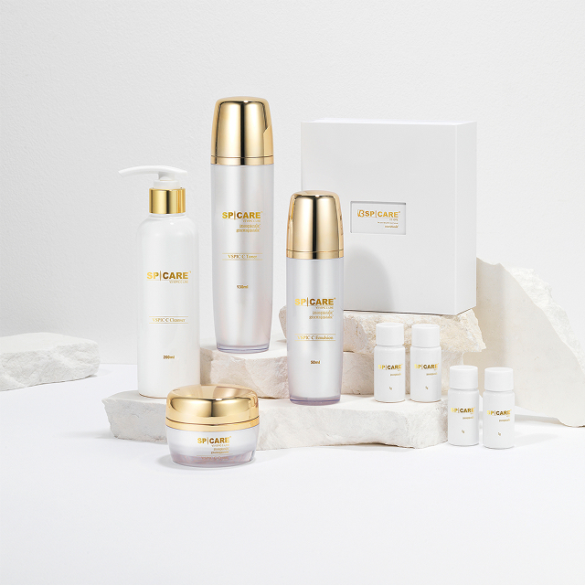 V３ファンデーション/ラッシュアディクト　体験・販売ブース